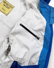 Load image into Gallery viewer, STONE ISLAND (SS07’) Limited Edition Mesh Reflective Jacket (L-XL)