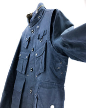 Load image into Gallery viewer, MACKINTOSH Heavy Waxed Detachable Vest Jacket