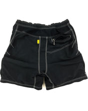 Load image into Gallery viewer, OAKLEY Software Ventilated Mountian Bike Shorts (Early 00’s)(30-35”)