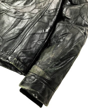 Load image into Gallery viewer, 90’s GENETIC MANIPULATION Patchwork Sheepskin Leather Jacket (M)