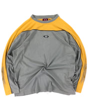 Load image into Gallery viewer, OAKLEY 2-Tone Graphic Long Sleeve w/ Piping Detail (Early 2000’s)(L)