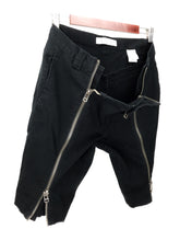 Load image into Gallery viewer, Mikio Sakabe KARVAN Denim Zip Shorts