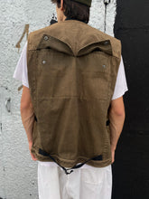 Load image into Gallery viewer, ARMANI EXCHANGE Multi-pocket Tactical Vest (Early 90’s)(L)