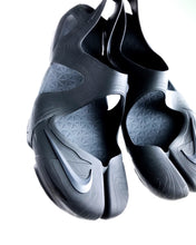Load image into Gallery viewer, 2015 NIKE RIFT</br>“Topographic" Sandal</br>(9-9.5US)