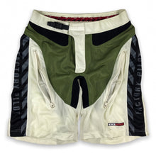 Load image into Gallery viewer, OAKLEY Software Ventilated Mountain Bike Shorts (Early 00’s)(L)(Deadstock)
