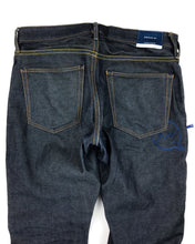 Load image into Gallery viewer, FRAGMENT DESIGN X VANQUISH Raw Selvedge Denim (36β)