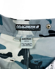 Load image into Gallery viewer, MACgear Baggy Camouflage Rave Cargo Pants (Early 2000’s) (30-33”)