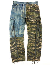 Load image into Gallery viewer, Talking About The Abstraction Illusion Cargos (2000s) (30)