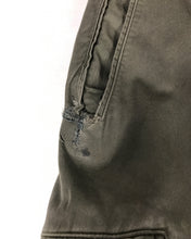 Load image into Gallery viewer, GOODENOUGH Double Pocket Cargos (Early 00ās)(32-34)