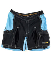 Load image into Gallery viewer, OAKLEY SOFTWARE Ventilated Mountain Bike Shorts (EARLY 2000’s)(30-35)