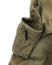 Load image into Gallery viewer, GOODENOUGH 8 pocket Cargo Pants (Early 2000’s)