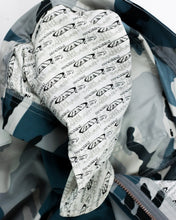 Load image into Gallery viewer, MACgear Baggy Camouflage Rave Cargo Pants (Early 2000’s) (30-33”)