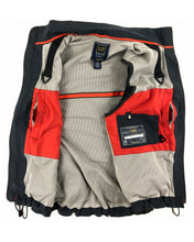 Load image into Gallery viewer, GAP Technical Vest (Early 2000’s)(M)