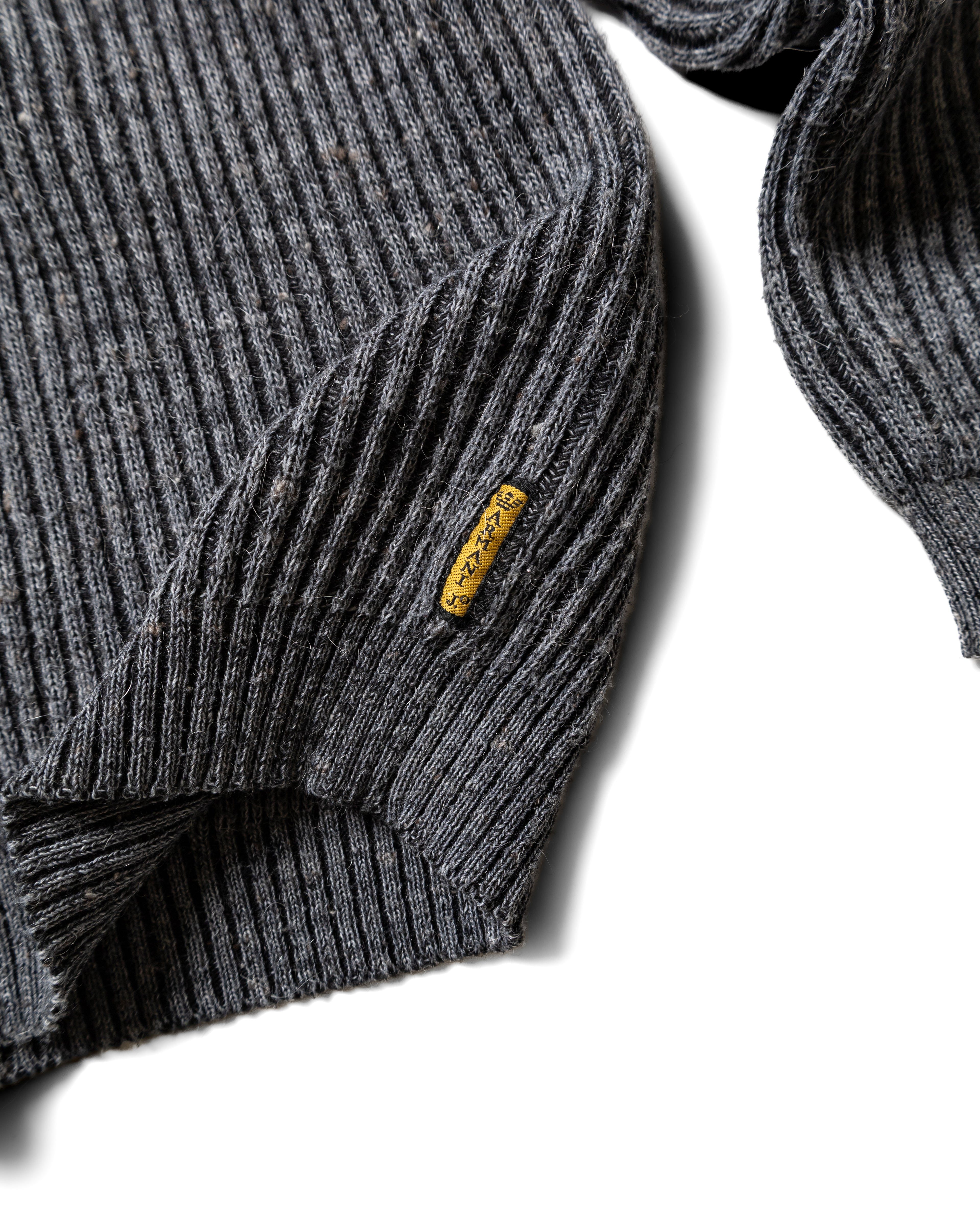 90's Ribbed Knit Sweater (L)