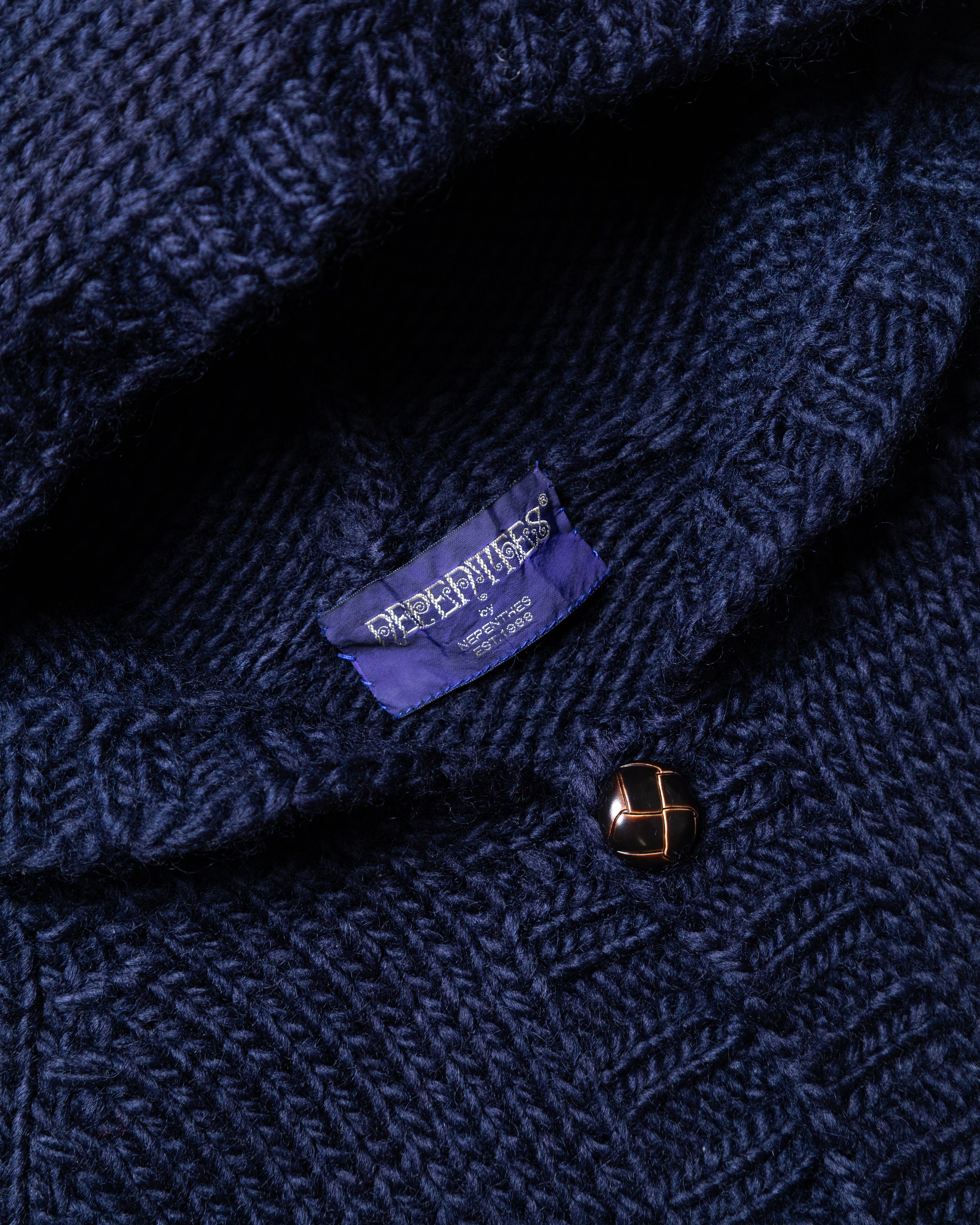 90’s / 00’s Hooded Knit Cardigan (S-M)