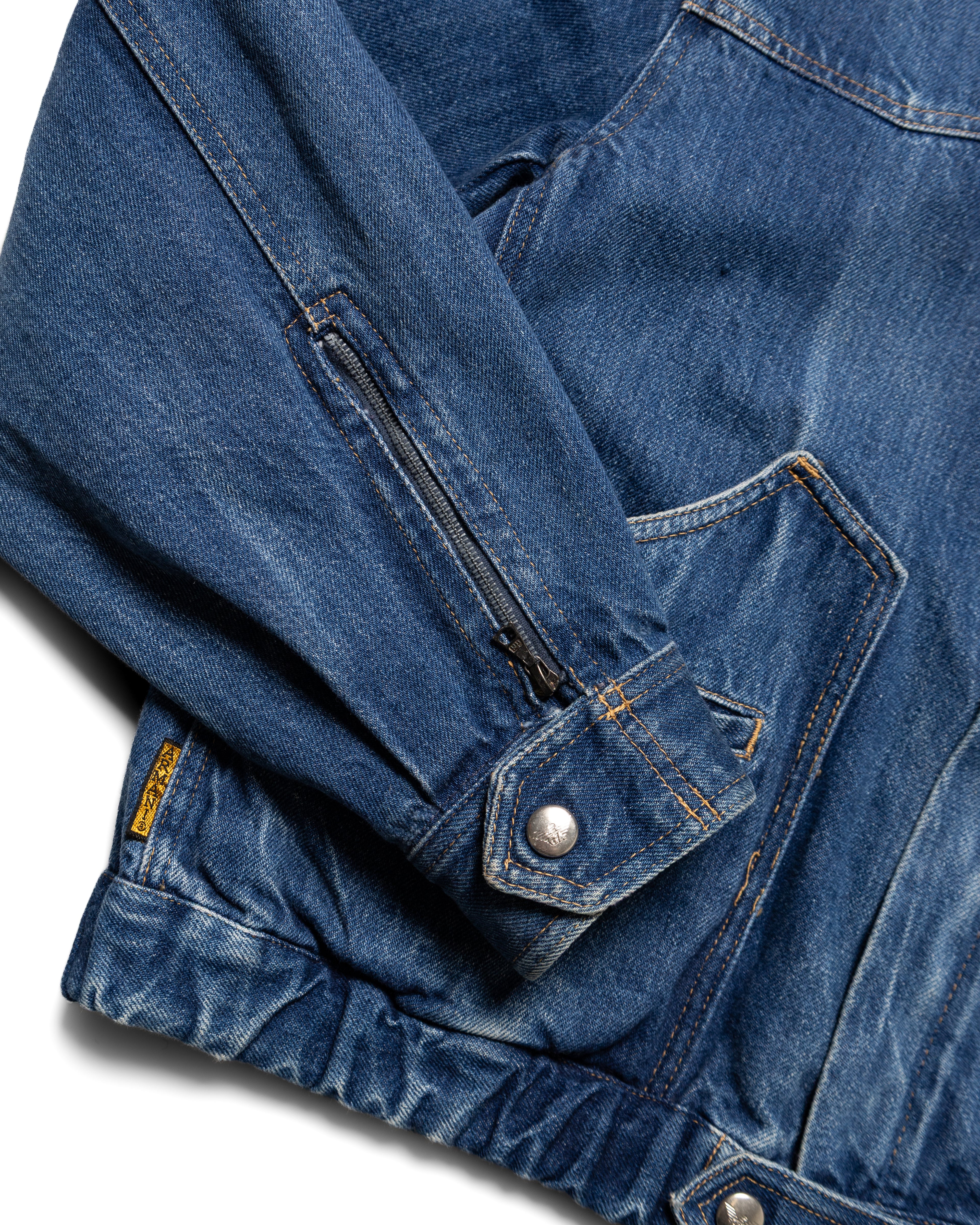 1982 Multi-Pocket Denim Jacket (S-M)