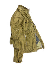 Load image into Gallery viewer, GRIFFIN - 2004&lt;/br&gt;Laser-Cut Military Jacket&lt;/br&gt;(M-L)
