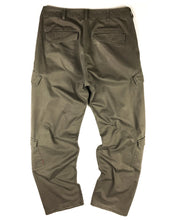 Load image into Gallery viewer, GOODENOUGH Double Pocket Cargos (Early 00’s)(32-34)
