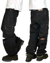 Load image into Gallery viewer, Triple Five Soul NYC Convertible Cargo Pants (1990’s)(32-35”)
