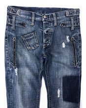 Load image into Gallery viewer, NEIL BARRETT Distressed Denim Jeans (Early 2000’s)(31)
